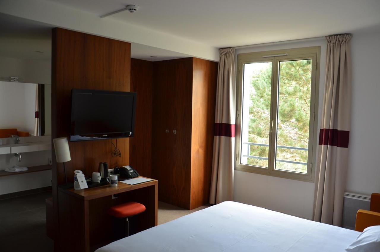 Domaine De Fremigny Hotell Bouray-sur-Juine Eksteriør bilde