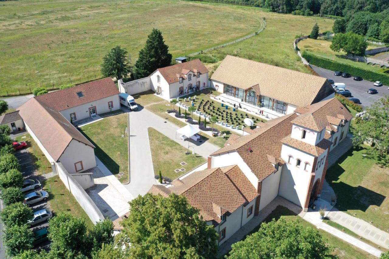 Domaine De Fremigny Hotell Bouray-sur-Juine Eksteriør bilde